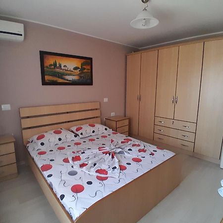 Cufaj Apartaments Shkodra Exterior photo